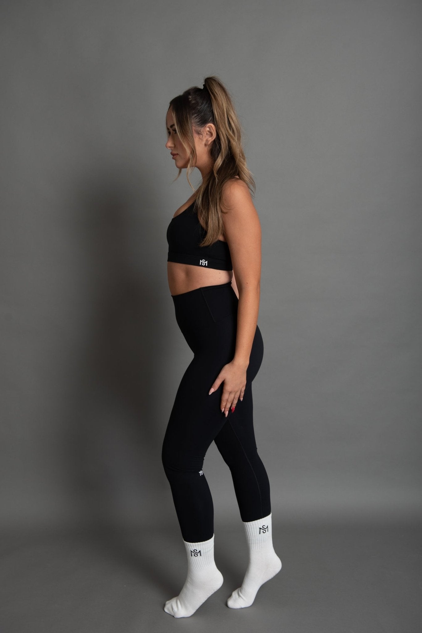 סט כתפיות מוצלבות - Lyra סטסט בגדי ספורט, סט ספורט , טייץ גזרה גבוהה, תמיכה גבוההSAM