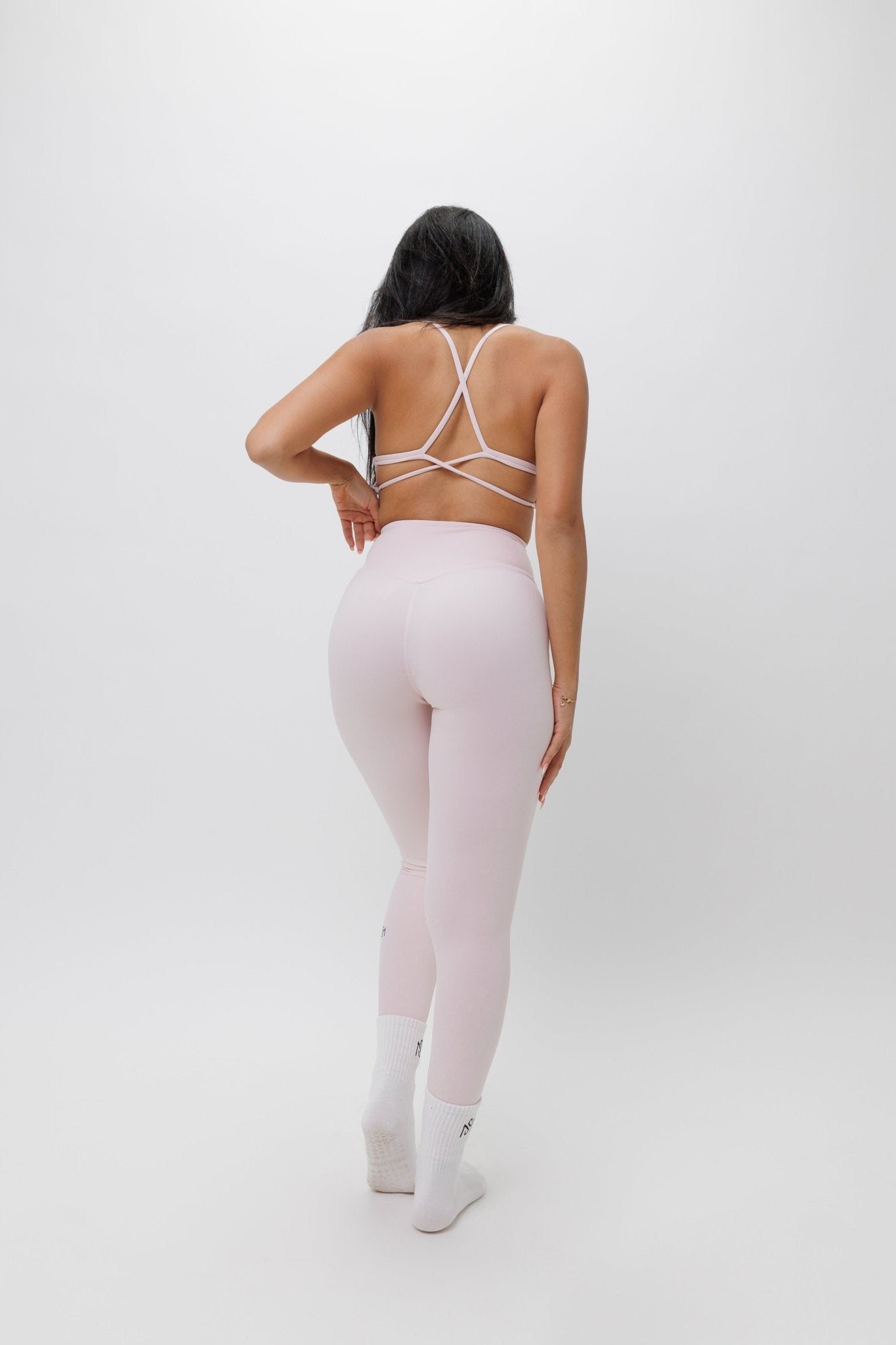 סט Eden - סט עם כיווץ בטייץסט בגדי ספורט, סט ספורט , טייץ גזרה גבוהה, תמיכה גבוההSAM