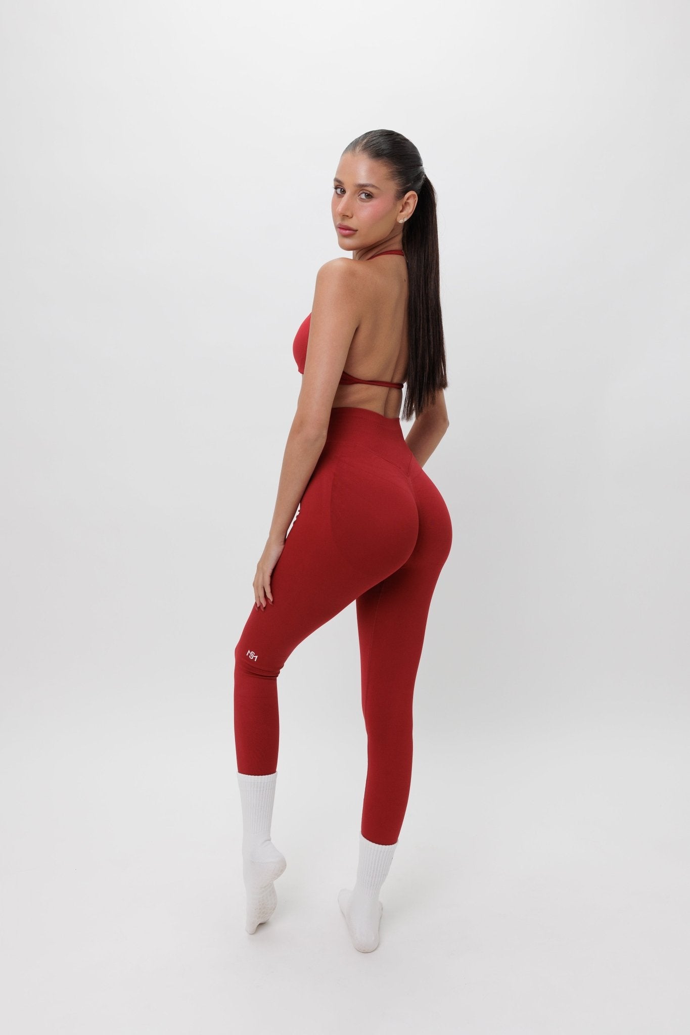 סט Tay - סט עם כיווץ בטייץסט בגדי ספורט, סט ספורט , טייץ גזרה גבוהה, תמיכה גבוההSAM