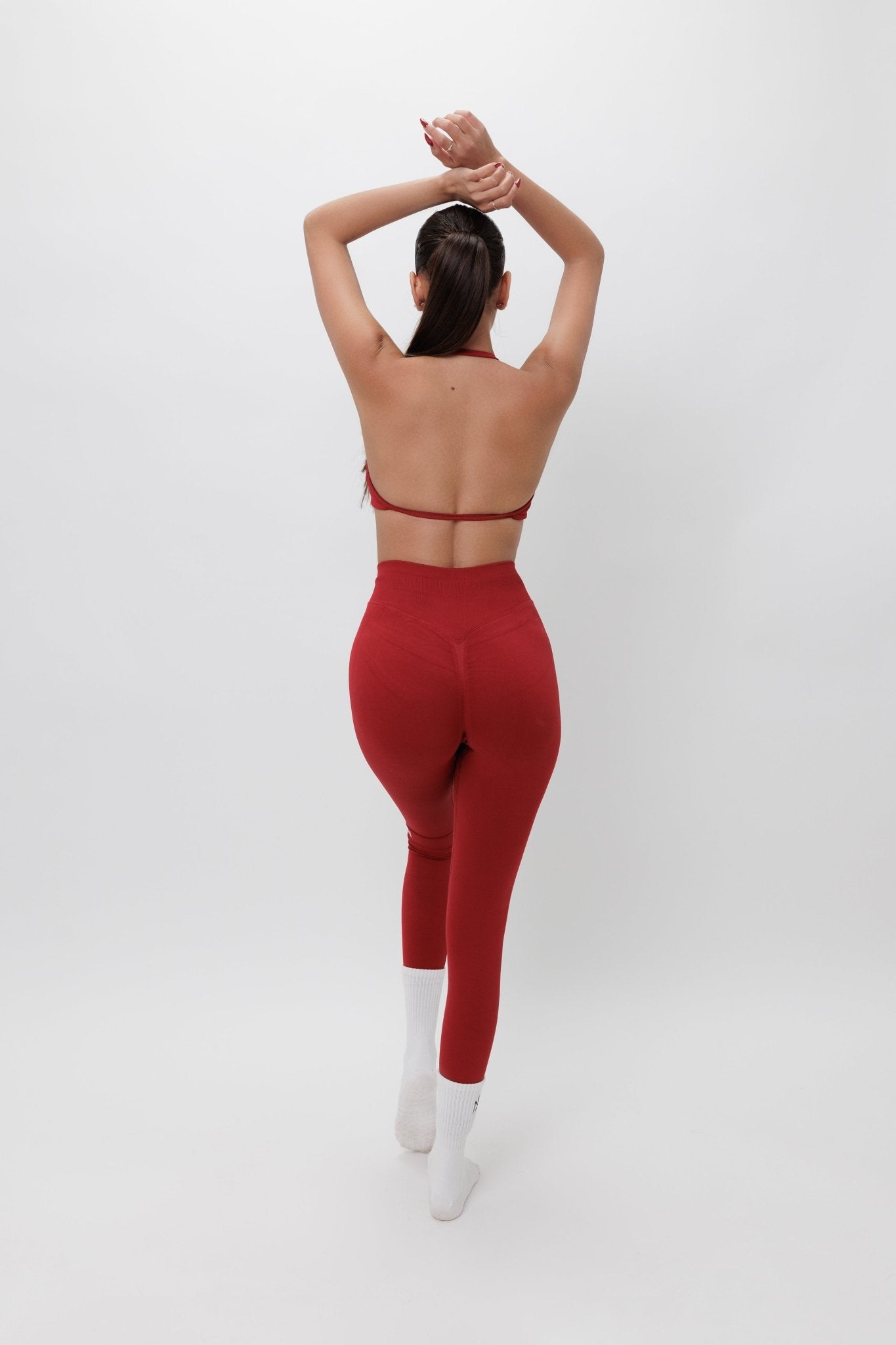 סט Tay - סט עם כיווץ בטייץסט בגדי ספורט, סט ספורט , טייץ גזרה גבוהה, תמיכה גבוההSAM